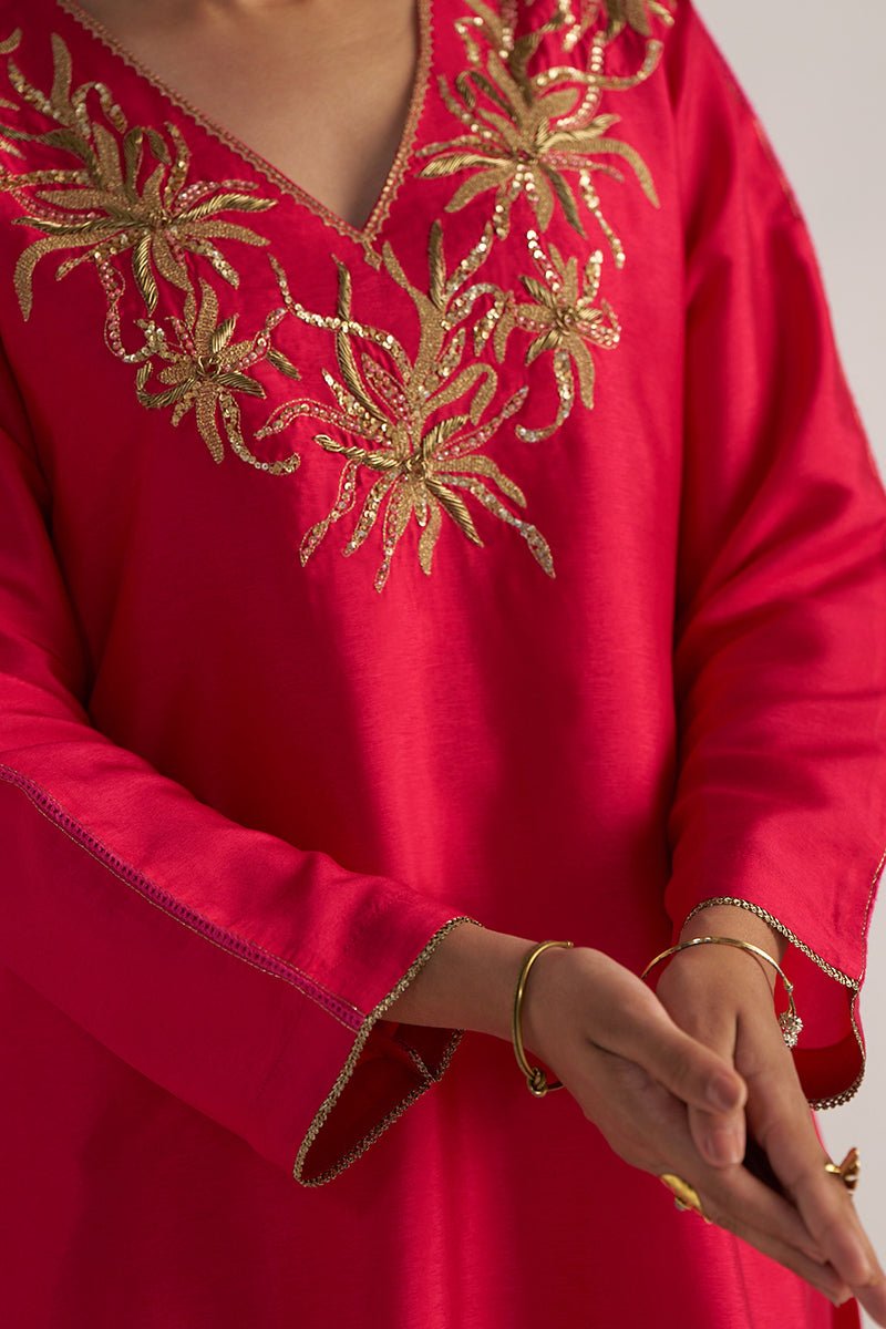 Virtual Pink Festive Co-ord Set