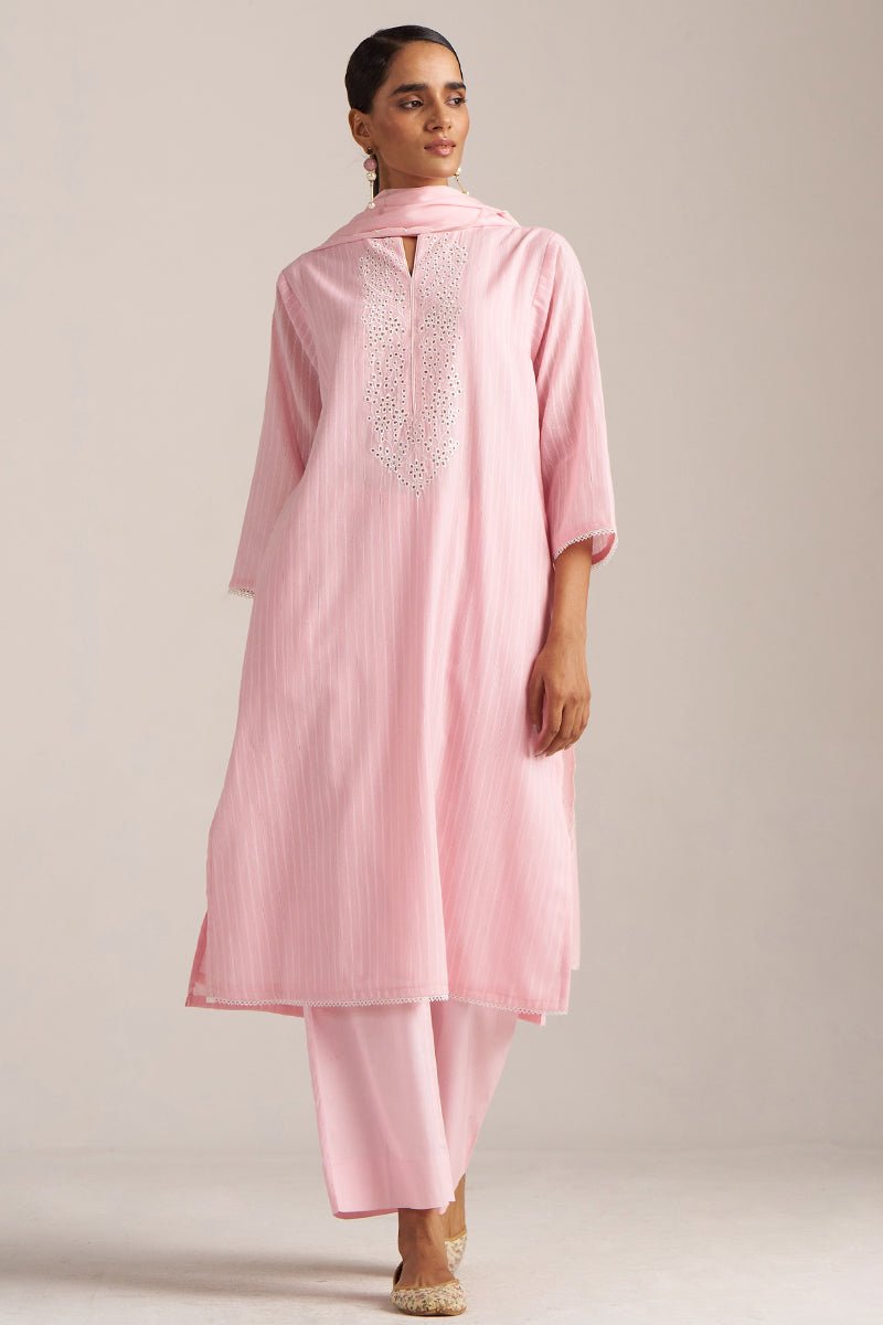 Baby Pink Salwar kameez