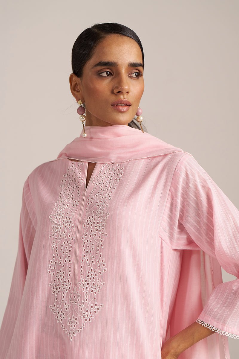 Baby Pink Salwar kameez