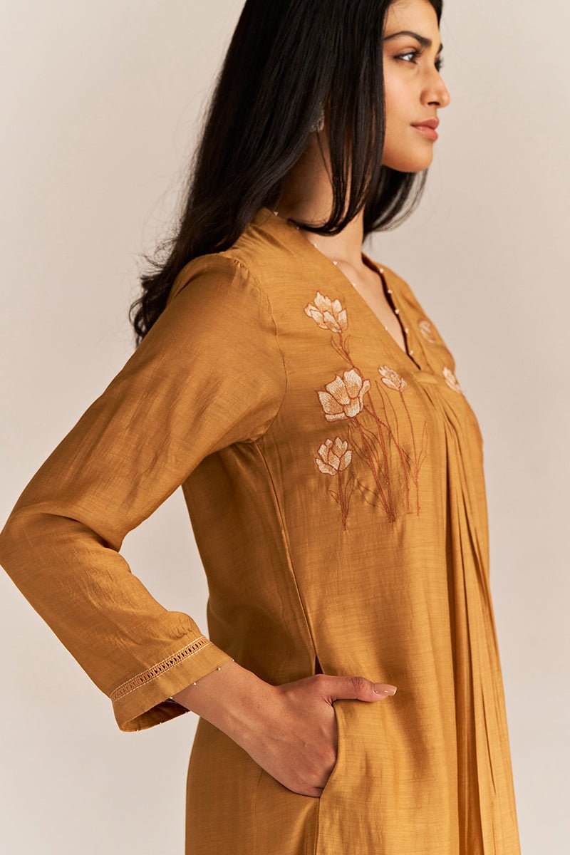 Cinnamon Embroidered Co-ord Set