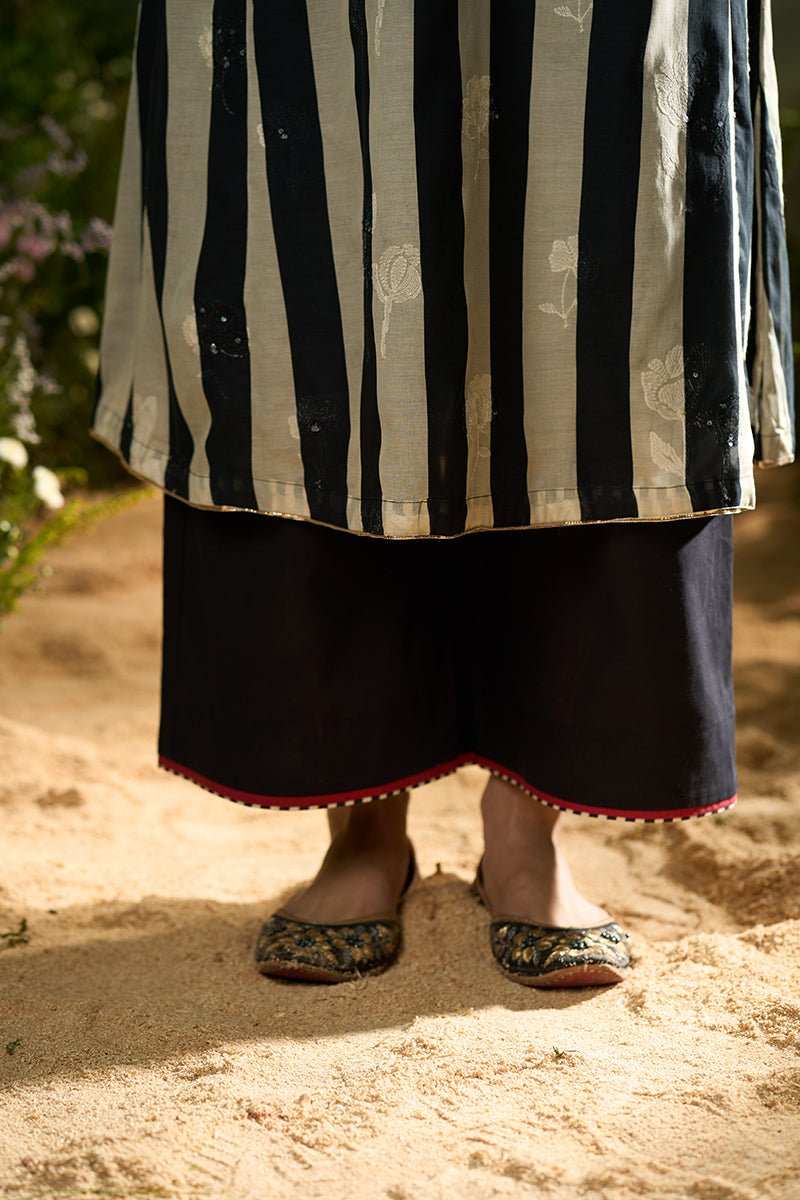 Black and Off White Stripe Traditional Co-ord Set