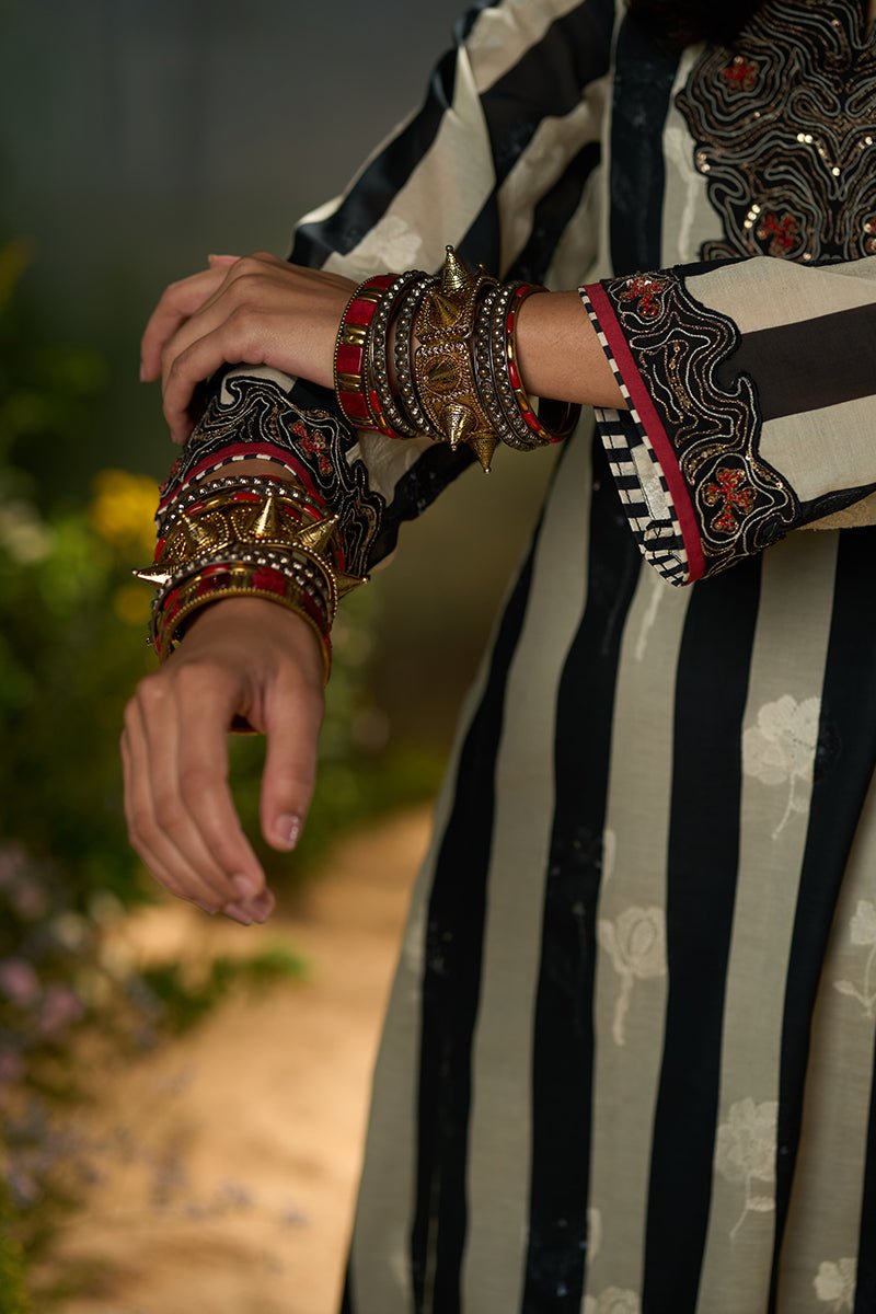 Black and Off White Stripe Traditional Co-ord Set