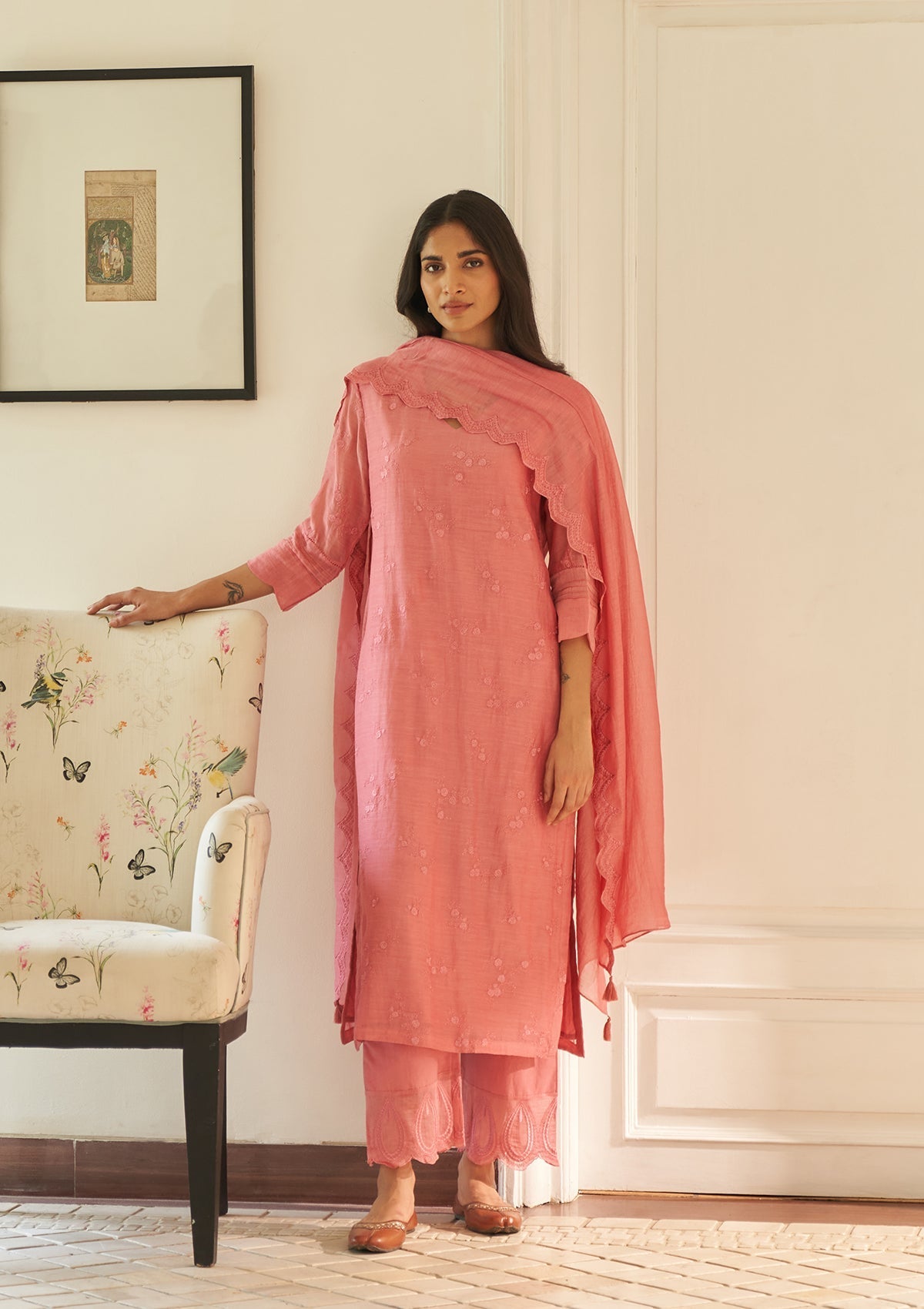 Peony Thread Embroidered Kurta Set